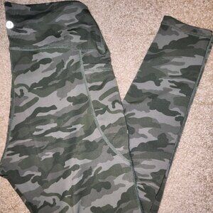 Lululemon Legging Women 8 Green Camo Wunder Under Pull On Stretch Athletic